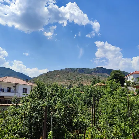 Apartamento Spacious Genta Apartment Pogradec