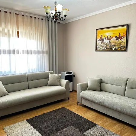 Spacious Genta Apartment Pogradec
